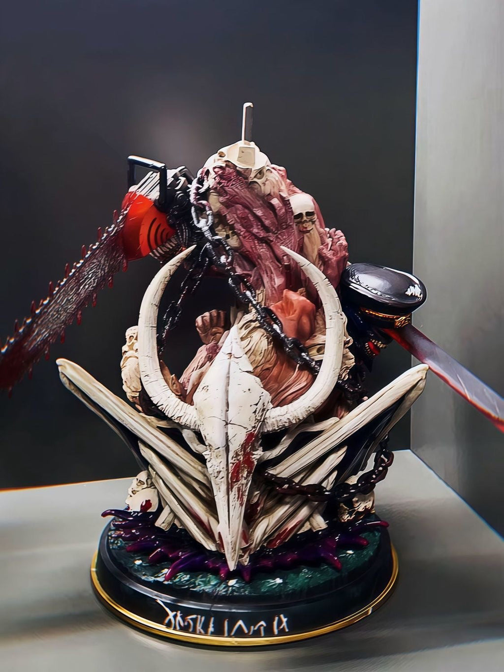 The Control Devil - Makima 1/6th Diorama [50Cm] | Chainsaw Man