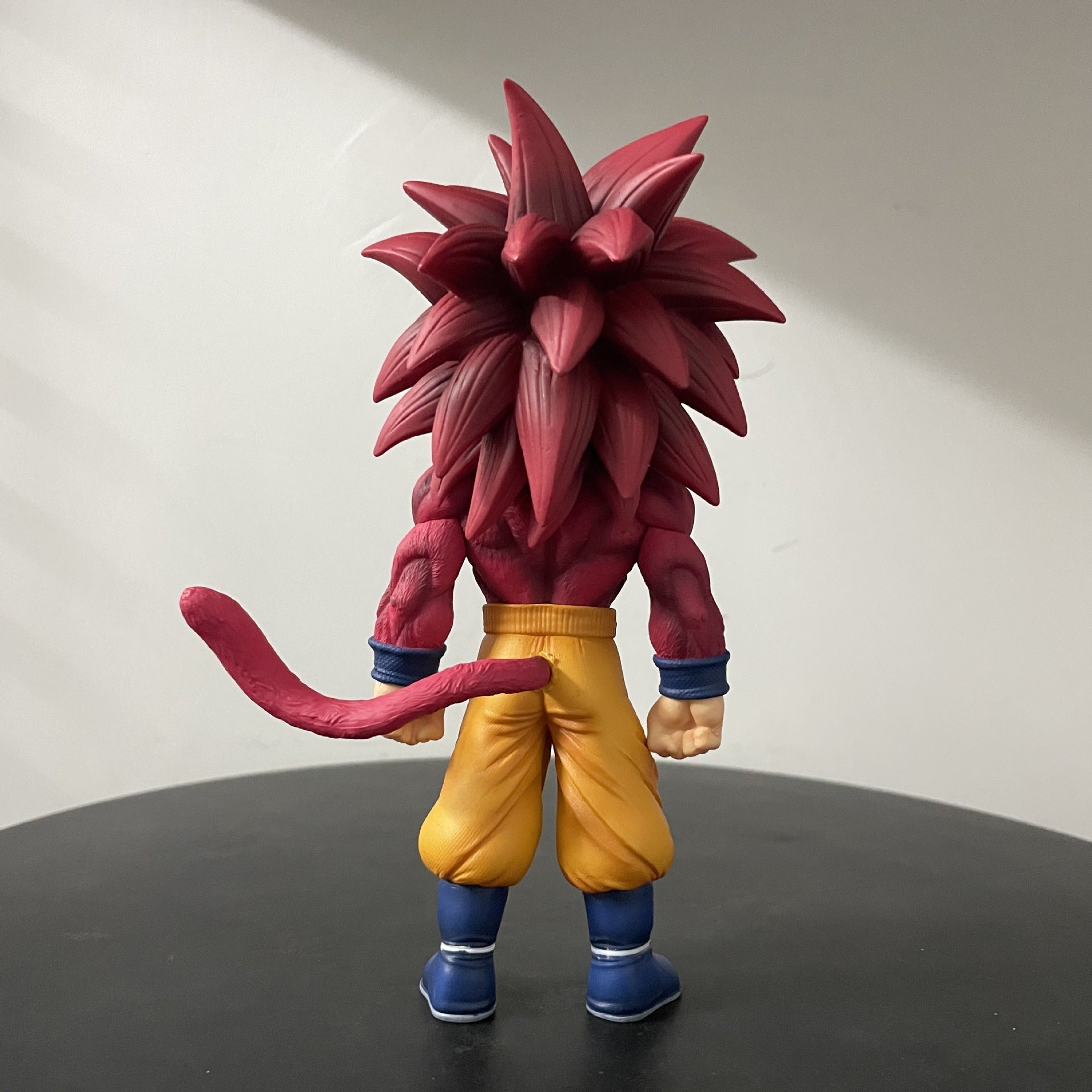 Goku: Primal Reawakening – Dragon Ball Daima (Super Saiyan 4)