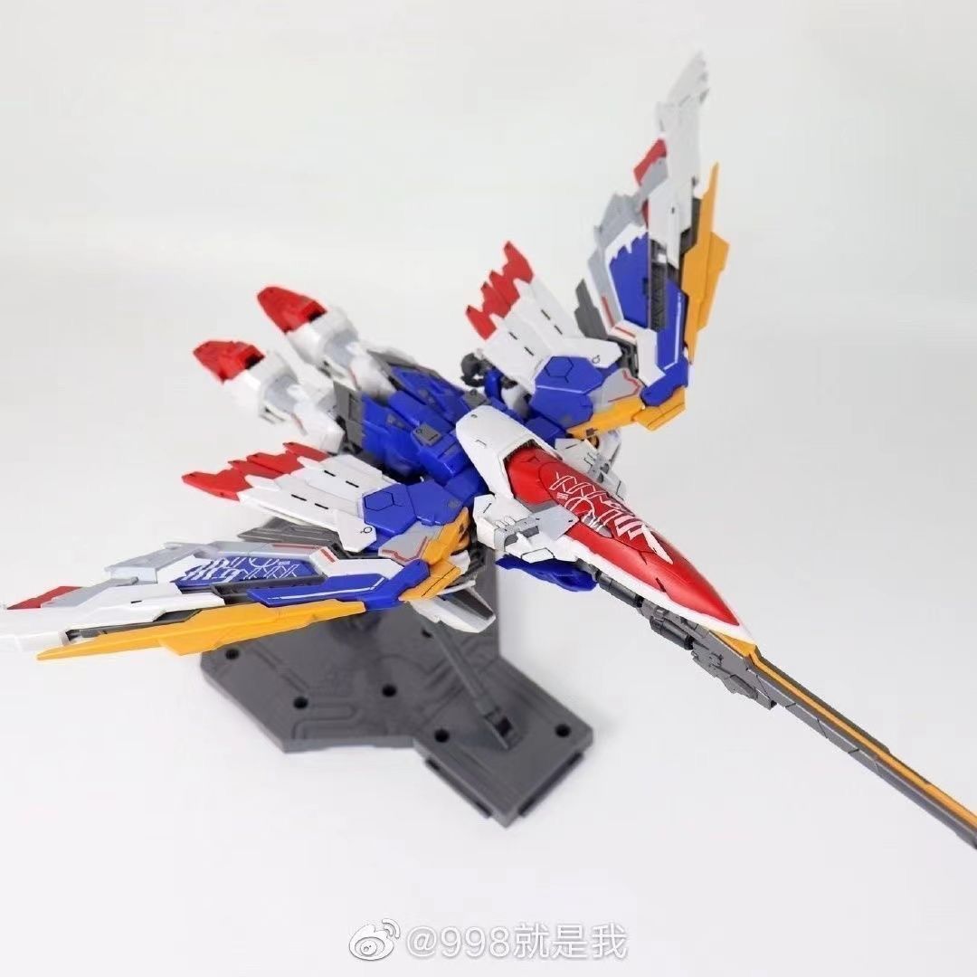 HI-RM Wing Gundam EW (8825) | Daban Model | 1/100 Scale Model Kit