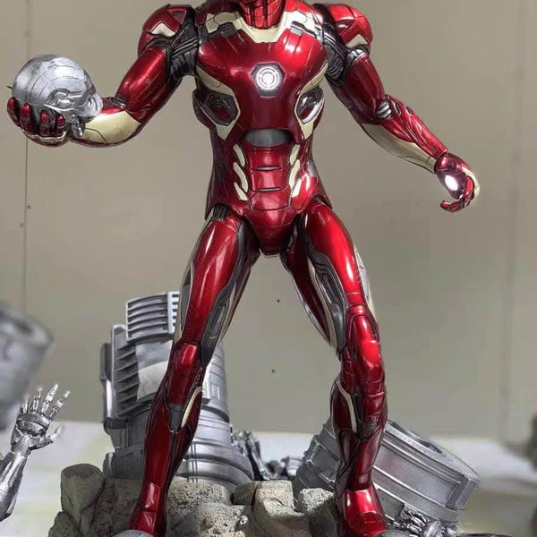 Iron Man MK 50. Statue - Ultron Finisher {With Lights} (1/4th Scale) | Marvel Cinematic Universe