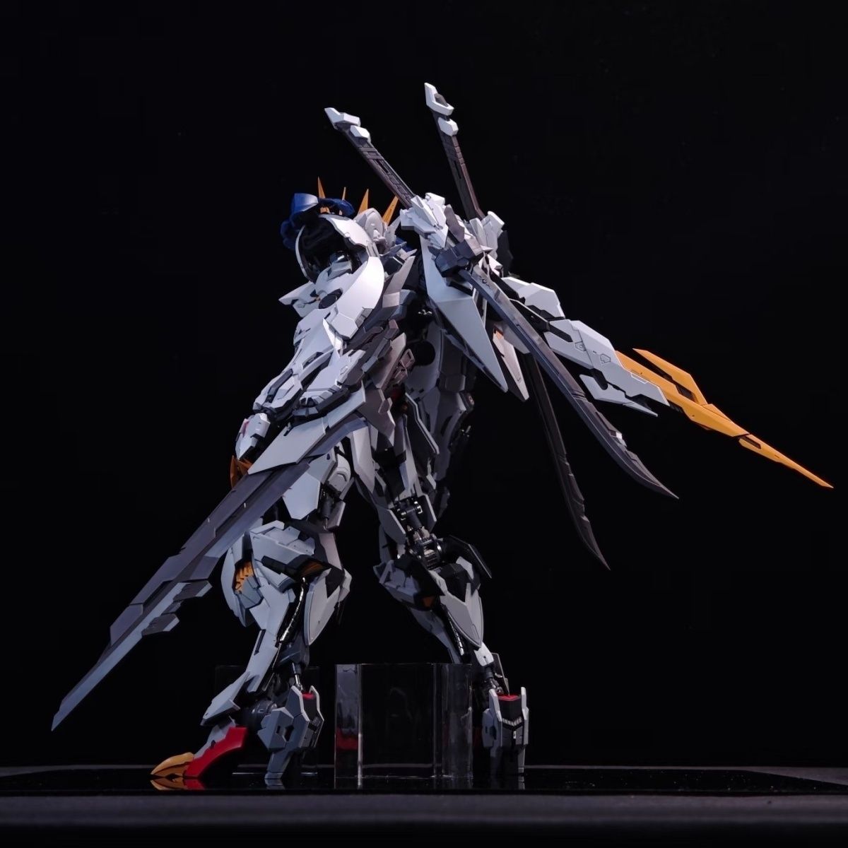 Wolf King Gundam Barbatos Lupus Rex (Metal Frame Edition) | Wolf Technology | 1/100 Scale Model Kit