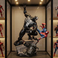 Ultimate Spiderman Vs Venom Statue (55Cm) | Marvel Comics