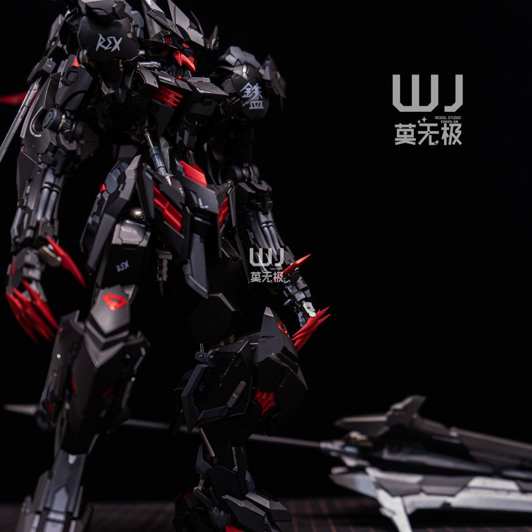 Wolf King Gundam Barbatos Lupus Rex "Fallen Wolf" Special Edition | Wolf Technology | 1/100 Scale