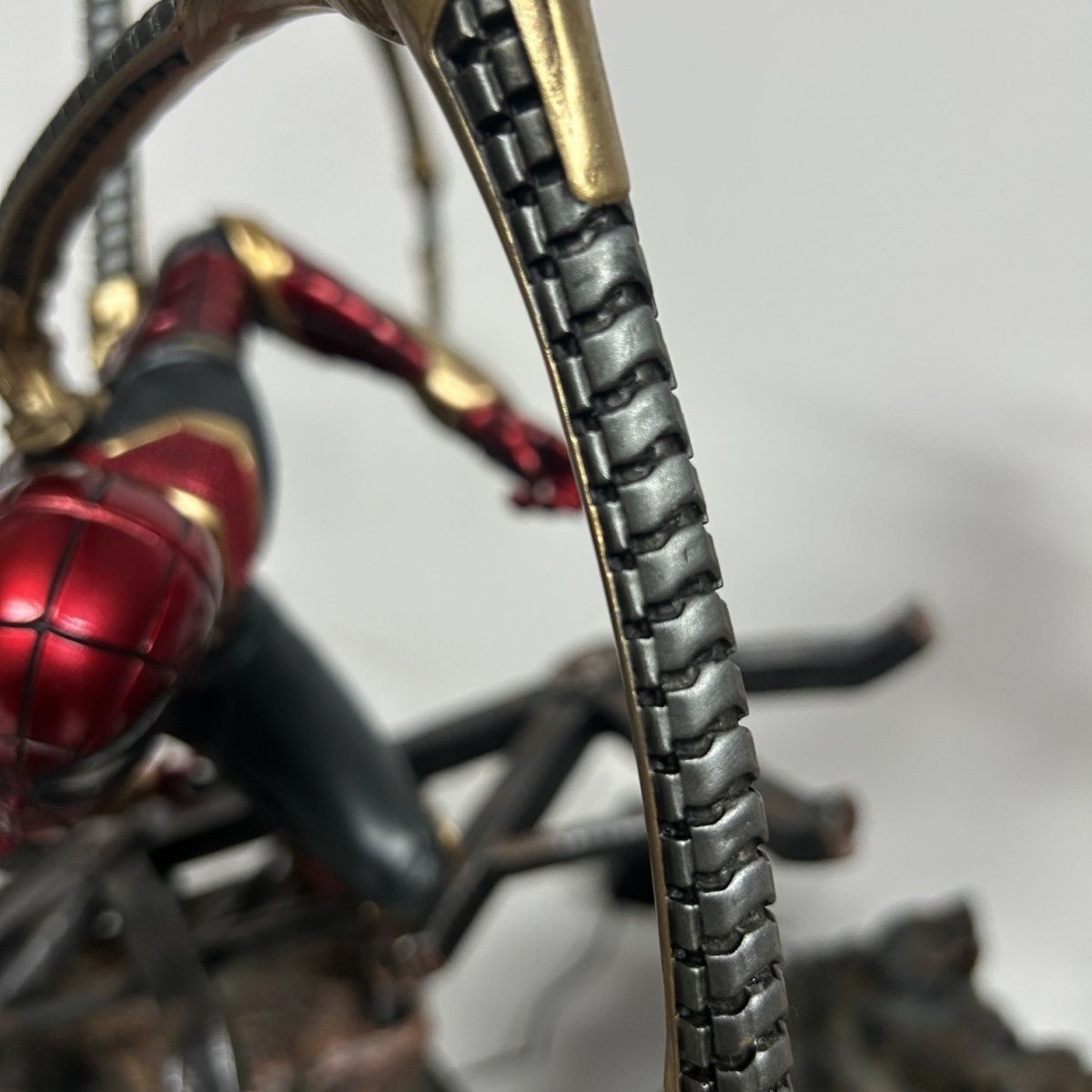 Spider Man - Infinity War (1/4th Scale) | Marvel Cinematic Universe