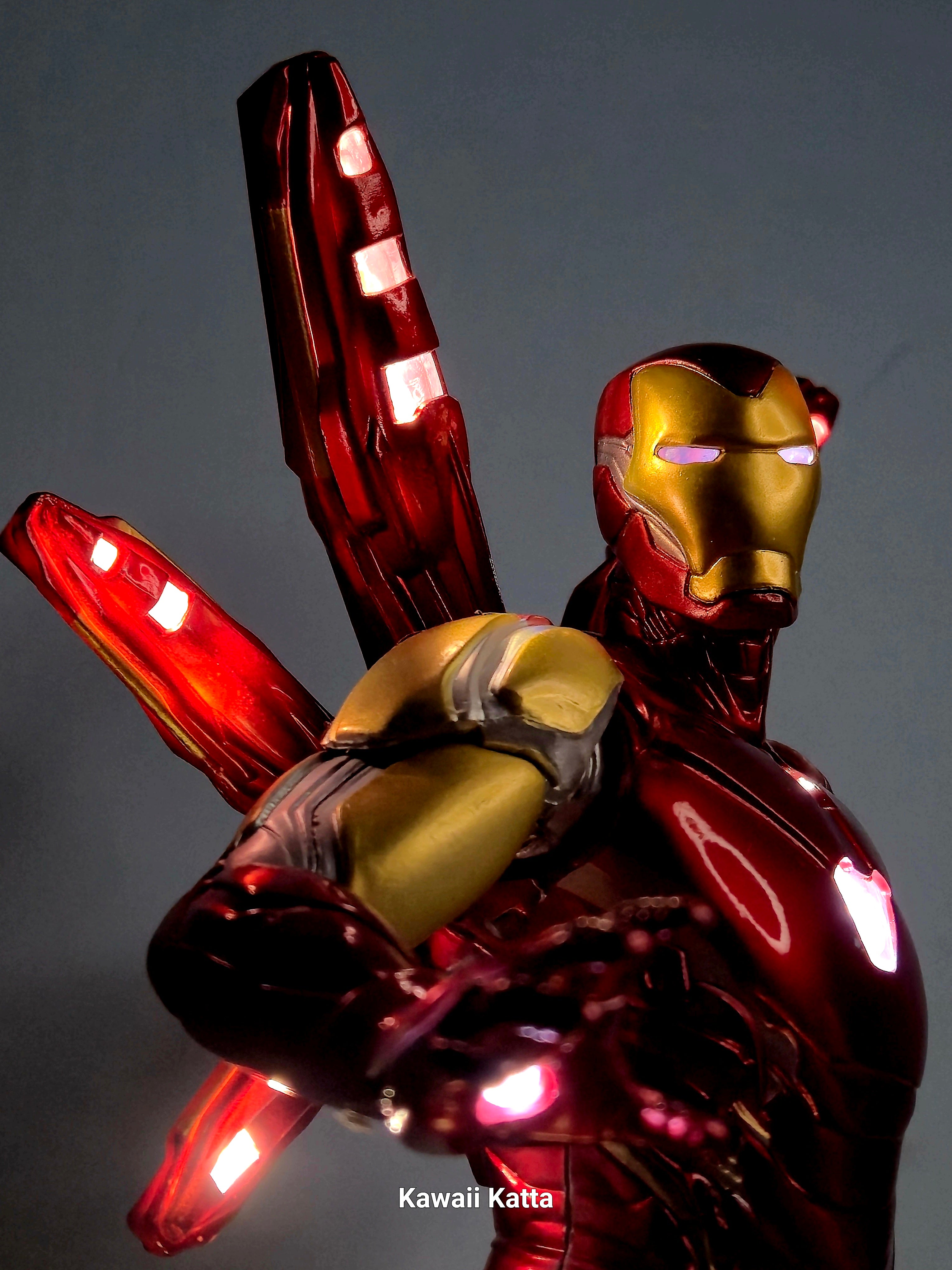 Iron Man MK 85. Statue {With Lights} (45Cm) | Marvel Cinematic Universe